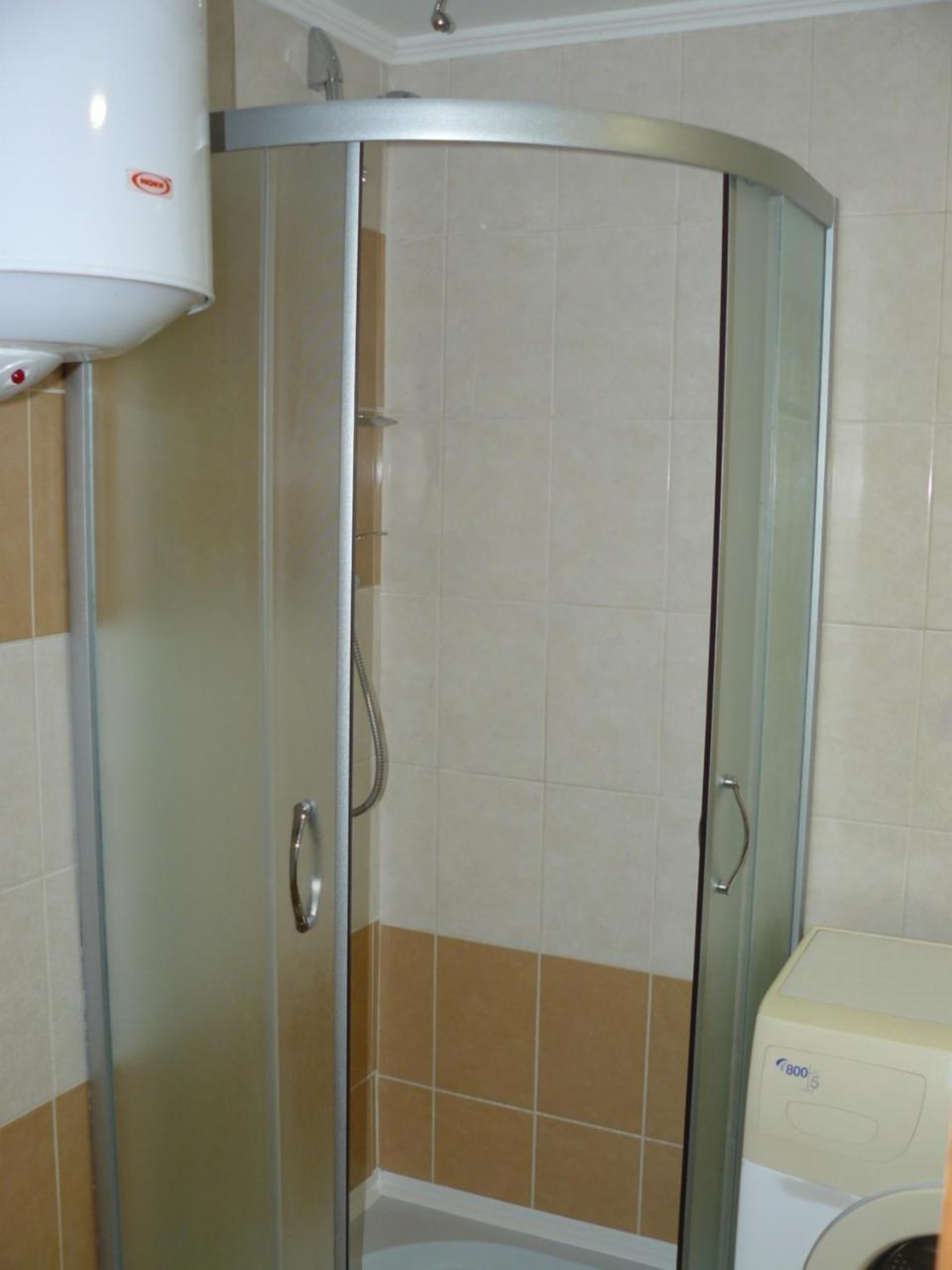 Hostynnyi Botsiun Hotel Дубно Екстериор снимка
