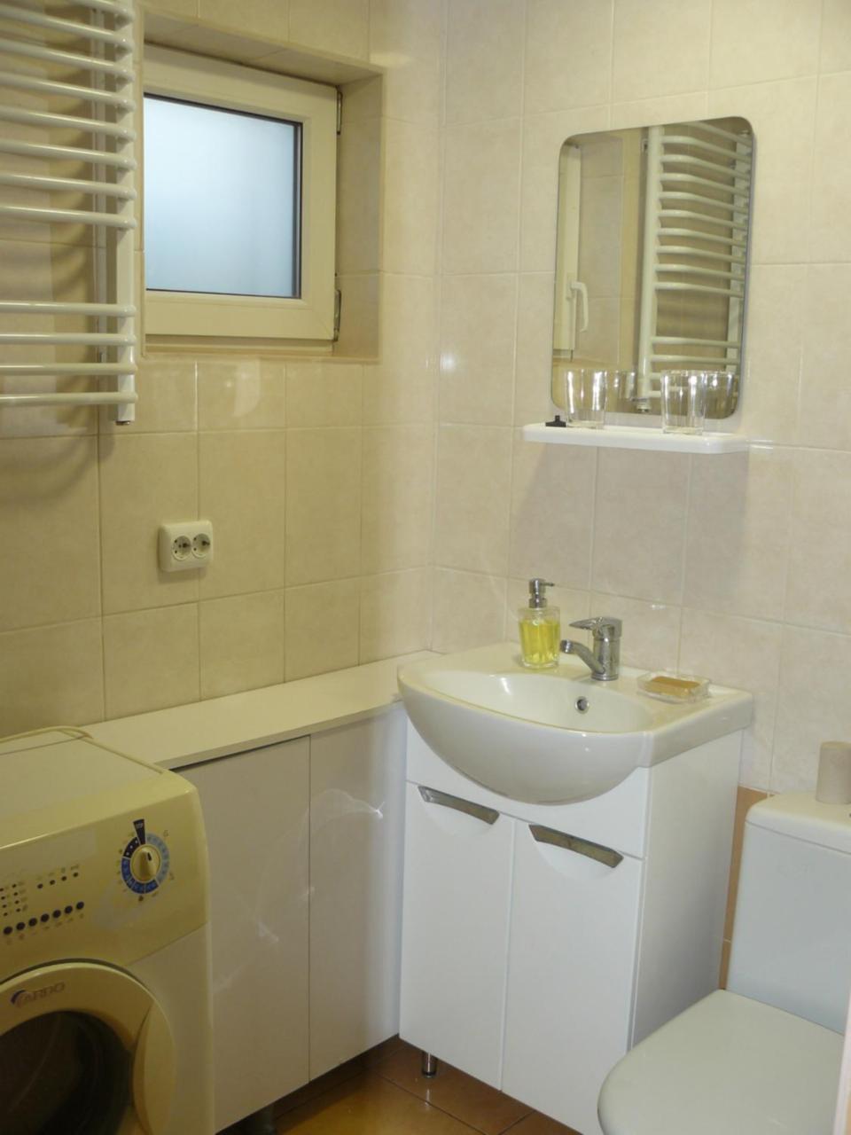 Hostynnyi Botsiun Hotel Дубно Екстериор снимка
