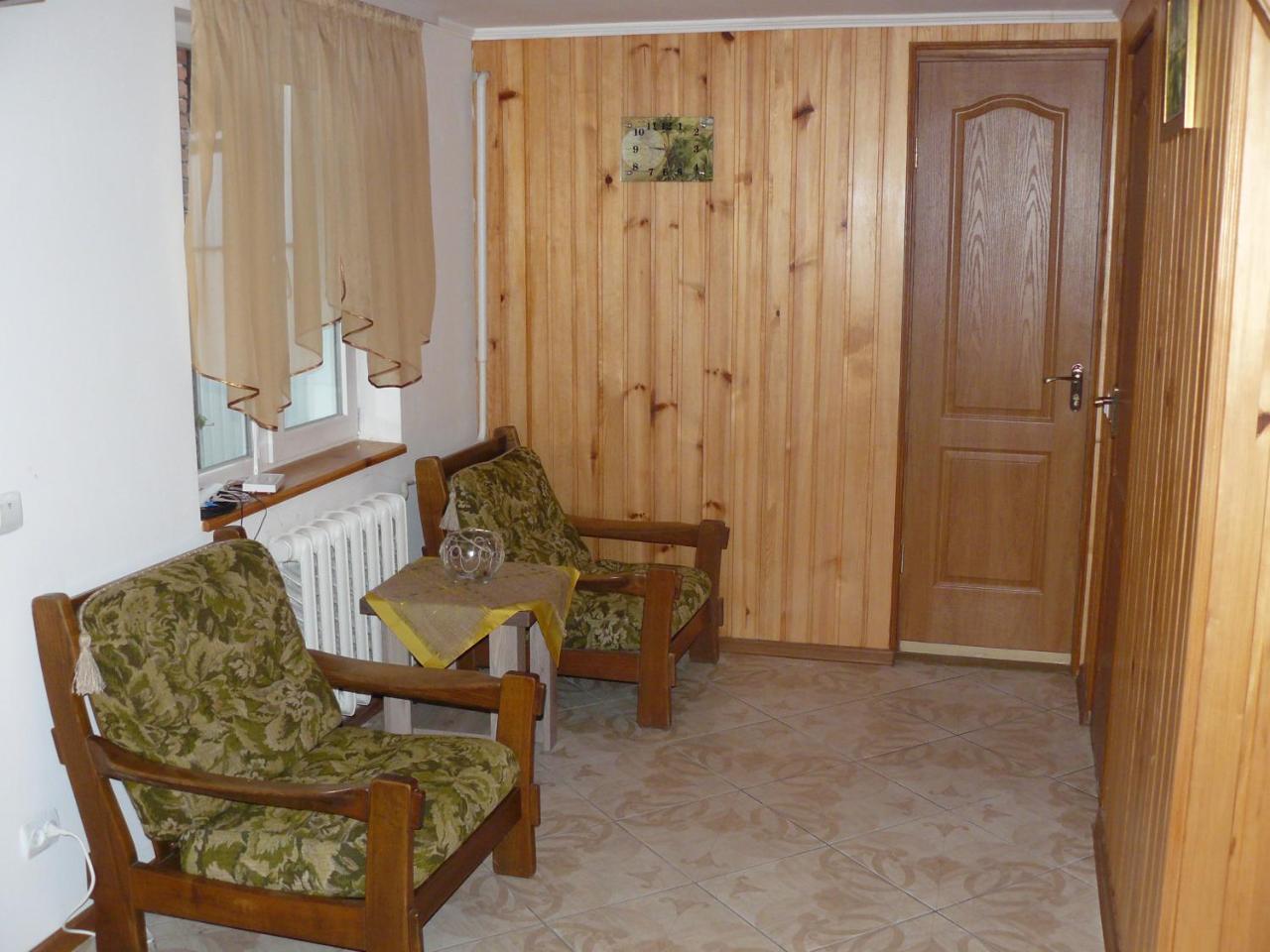 Hostynnyi Botsiun Hotel Дубно Екстериор снимка